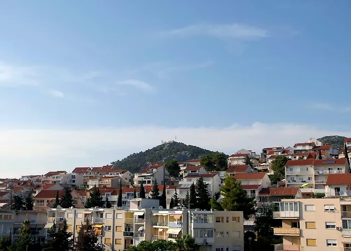 Temple Of Zen Free Parking Hvar Town