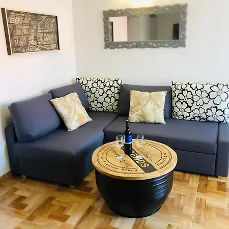 Temple Of Zen Free Parking