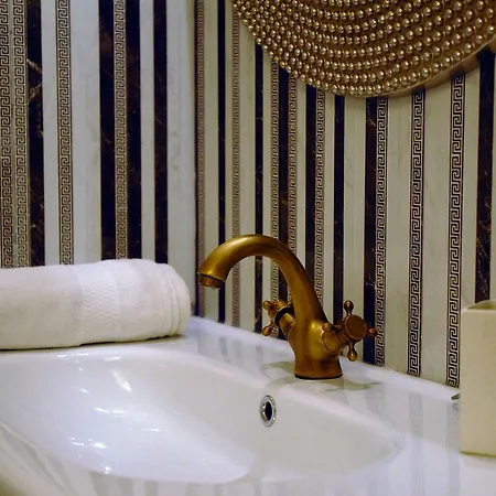 Temple Of Zen Free Parking