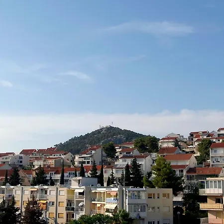 Temple Of Zen Free Parking Hvar Town